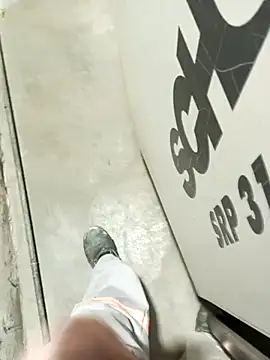 Din0071 online show from 03/19/25, 11:47