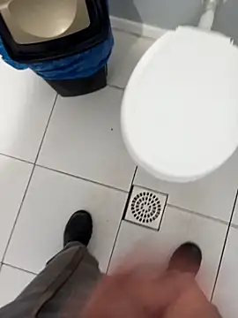 Din0071 online show from 10/11/25, 02:26