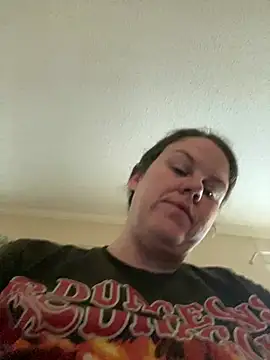 velvetta  online show from 03/18/25, 02:26