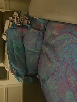 velvetta  online show from 09/26/25, 07:34