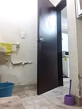 josehot151515 online show from 12/16/24, 06:49