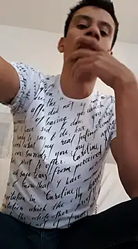 josehot151515 online show from 01/09/25, 06:47