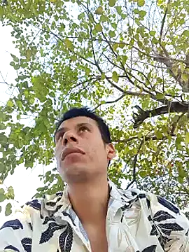 josehot151515 online show from 01/24/25, 10:51