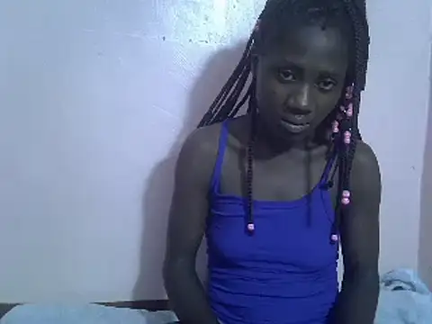 Snapshot of Petite_rider chatting on 02/07/25, 06:45 Petite rider online show from 02/07/25, 06:45