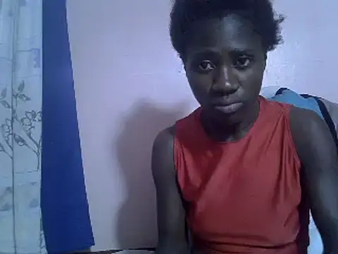 Snapshot of Petite_rider chatting on 02/11/25, 04:11 Petite rider online show from 02/11/25, 04:11