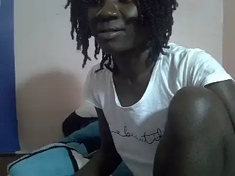 Snapshot of Petite_rider chatting on 02/24/25, 02:48 Petite rider online show from 02/24/25, 02:48