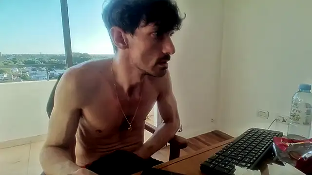 nicolaaaaas online show from 02/20/25, 11:31