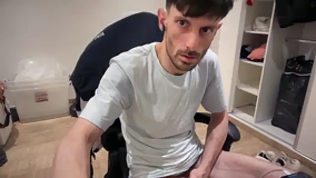 nicolaaaaas online show from 11/16/25, 07:58