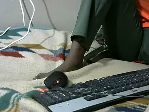 queen sessely12 online show from 02/18/25, 04:48