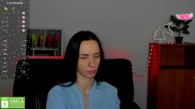 annakillianox online show from 02/15/25, 12:33