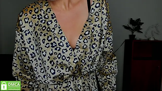 annakillianox online show from 10/11/25, 05:28