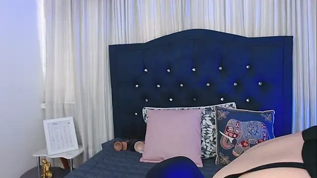 Uzra hayed online show from 11/13/25, 07:57