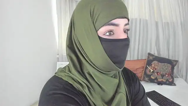 Uzra hayed online show from 03/28/26, 02:27