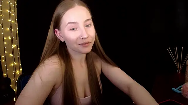 SindiWatsoon online show from 04/26/26, 05:54