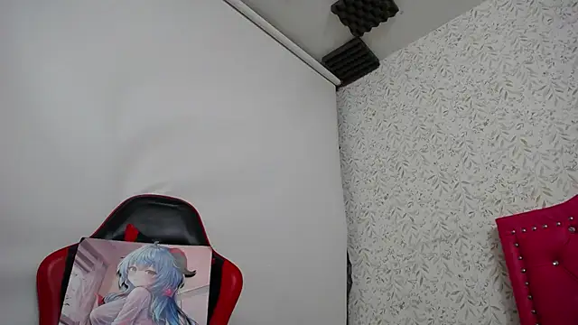 luly pink online show from 12/19/25, 04:08