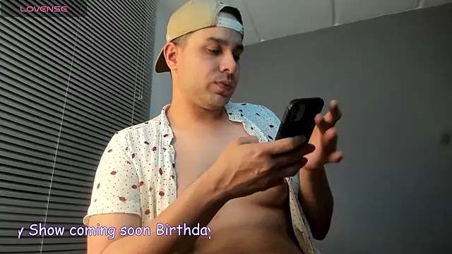 Latin boy surprisee online show from 05/20/26, 12:50