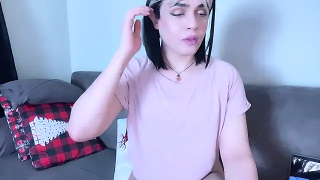 Arab tgirl online show from 03/27/26, 09:58