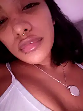 VictoireFeller online show from 10/26/25, 03:56