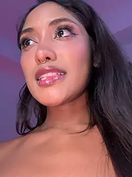 VictoireFeller online show from 02/07/26, 12:36