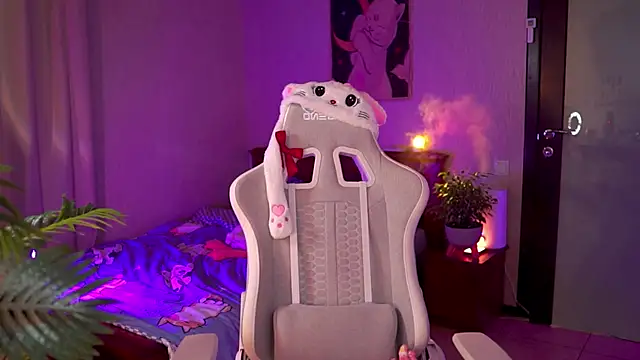 Kamila icee online show from 02/15/26, 08:27