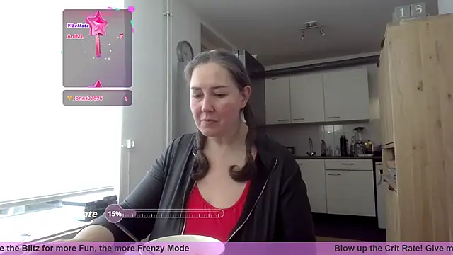 MilfGina online show from 11/13/25, 08:46