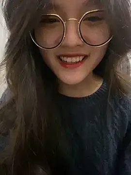 Krixxi22 online show from 01/15/25, 03:39