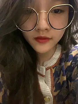 Krixxi22 online show from 02/22/25, 03:36