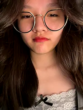 Krixxi22 online show from 09/17/25, 02:19