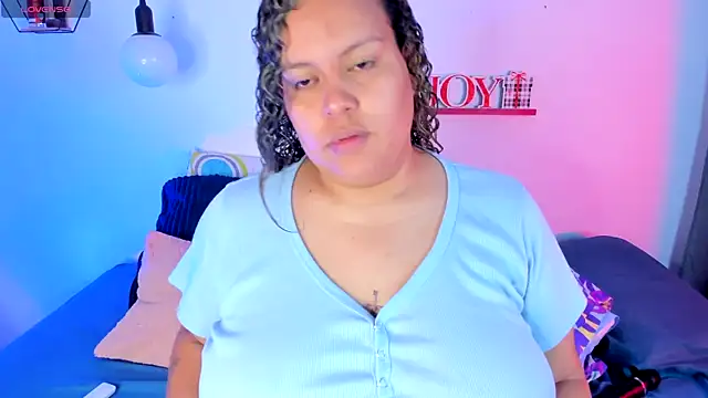 Snapshot of monicabbw_ chatting on 02/04/25, 04:50 monicabbw online show from 02/04/25, 04:50