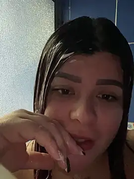 Scarlett grey1 online show from 12/28/24, 10:34