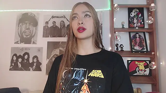 Snapshot of Meowlody chatting on 01/03/25, 06:35 Meowlody online show from 01/03/25, 06:35