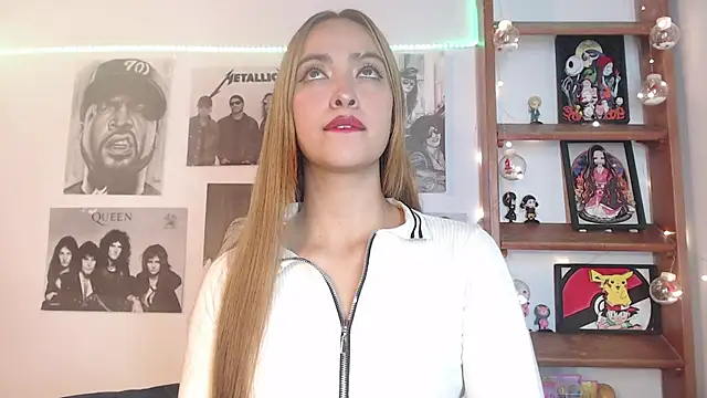 Snapshot of Meowlody chatting on 01/12/25, 01:00 Meowlody online show from 01/12/25, 01:00