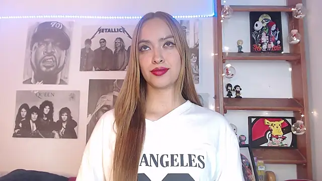 Snapshot of Meowlody chatting on 01/18/25, 06:34 Meowlody online show from 01/18/25, 06:34