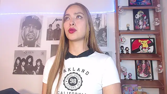 Snapshot of Meowlody chatting on 01/29/25, 01:58 Meowlody online show from 01/29/25, 01:58