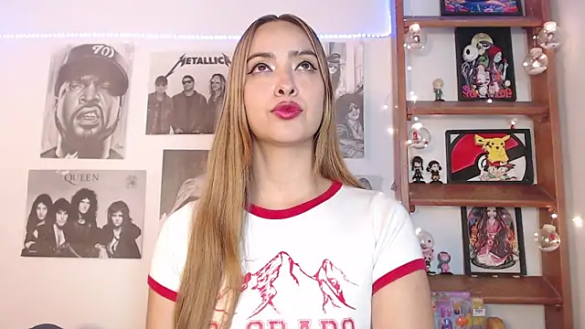 Snapshot of Meowlody chatting on 02/05/25, 12:42 Meowlody online show from 02/05/25, 12:42