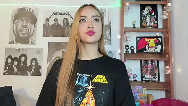 Snapshot of Meowlody chatting on 02/22/25, 02:17 Meowlody online show from 02/22/25, 02:17