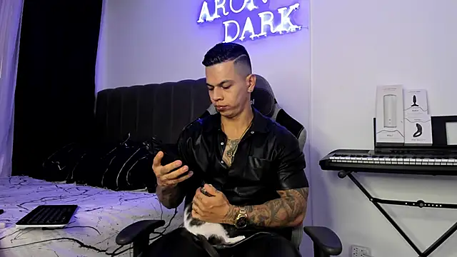 Aron Dark online show from 01/10/25, 12:15