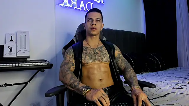 Aron Dark online show from 01/31/25, 12:28