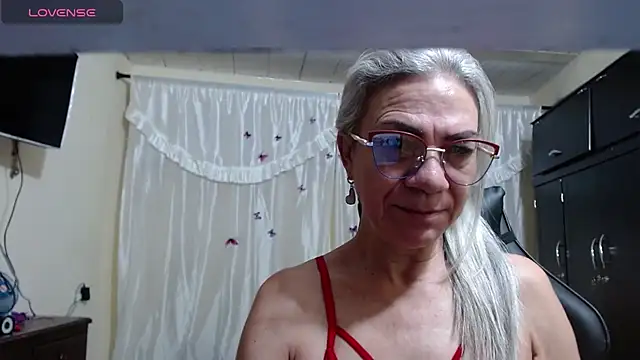 Snapshot of Giorgia_xue53 chatting on 03/19/25, 10:00 Giorgia xue53 online show from 03/19/25, 10:00