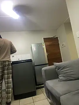 Snapshot of jaytee198610 chatting on 02/23/26, 05:54 jaytee198610 online show from 02/23/26, 05:54