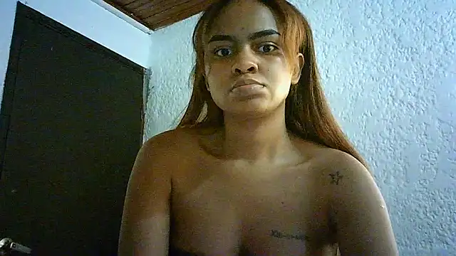 Snapshot of Bellabeltrann chatting on 09/17/25, 01:13 Bellabeltrann online show from 09/17/25, 01:13