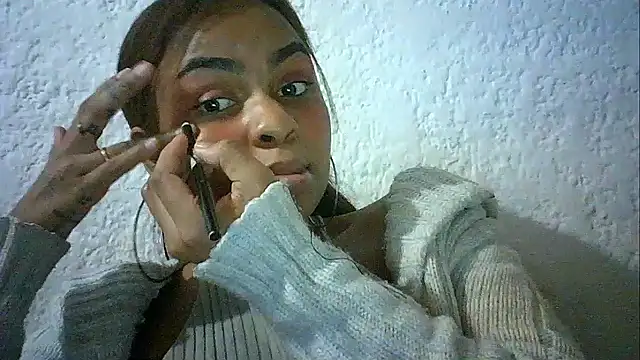 Bellabeltrann online show from 12/22/25, 11:40