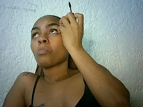 Bellabeltrann online show from 04/02/26, 11:41