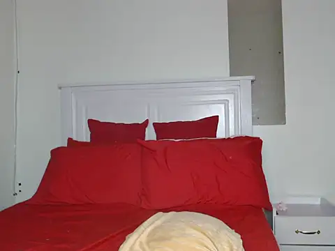 Snapshot of sweetice_02 chatting on 01/29/25, 05:45 sweetice 02 online show from 01/29/25, 05:45