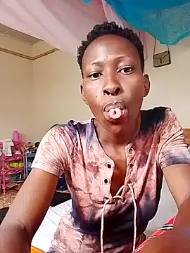 Snapshot of LOVELY-2BERRY chatting on 01/27/25, 11:32 LOVELY-2BERRY online show from 01/27/25, 11:32