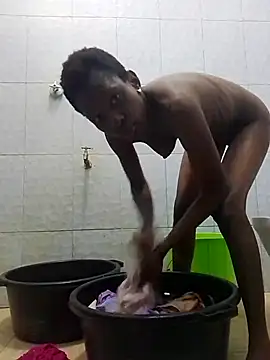 Snapshot of LOVELY-2BERRY chatting on 09/28/25, 07:47 LOVELY-2BERRY online show from 09/28/25, 07:47