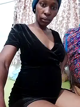 Snapshot of LOVELY-2BERRY chatting on 01/12/26, 06:40 LOVELY-2BERRY online show from 01/12/26, 06:40