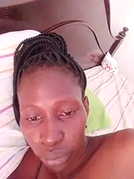 Snapshot of LOVELY-2BERRY chatting on 03/06/26, 05:59 LOVELY-2BERRY online show from 03/06/26, 05:59