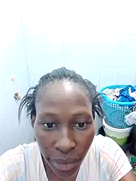 Snapshot of LOVELY-2BERRY chatting on 06/07/26, 09:57 LOVELY-2BERRY online show from 06/07/26, 09:57