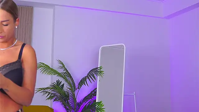 LovingBlondie online show from 01/08/25, 04:55